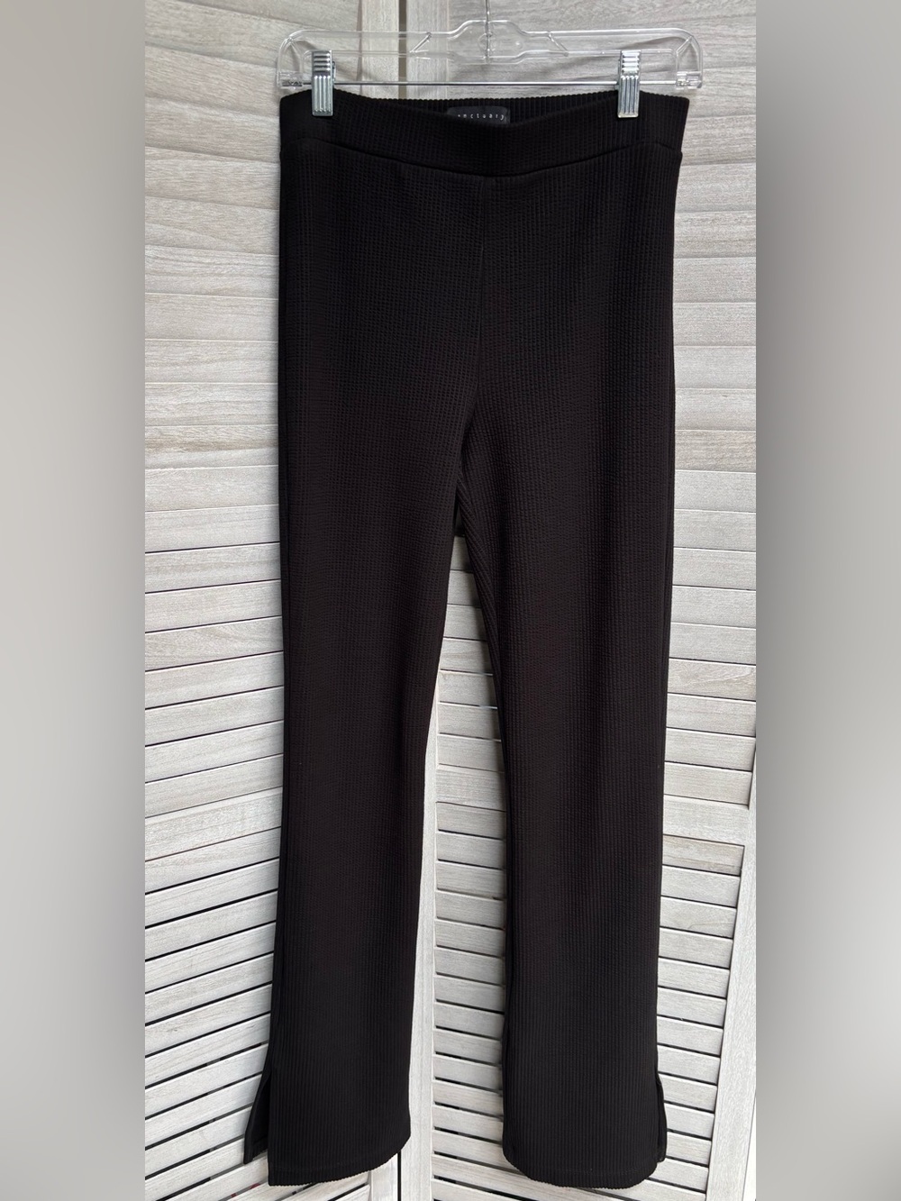 Sanctuary black ribbed knit pull-on flare pants Med